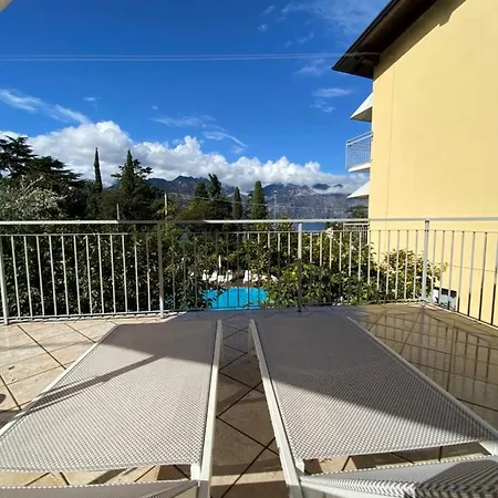 Casa Serena Готель Мальчезіне